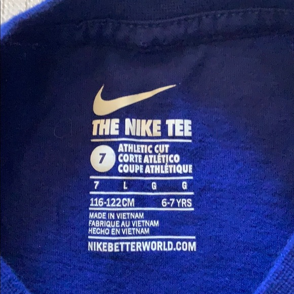 Nike Boys Tee Size 7 (6-7YRS) - Picture 3 of 4
